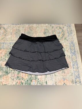 Kyodan Black and White Striped Ruffle athletic Skirt